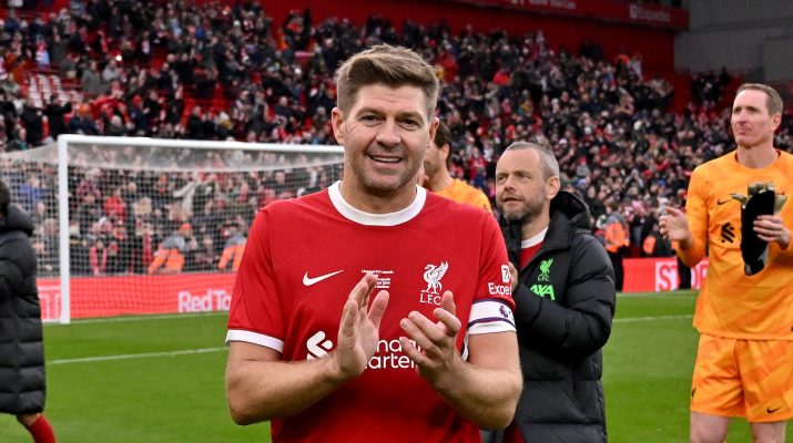 Gerrard : ‘Fantastis Bisa Kembali Gunakan Seragam Liverpool’